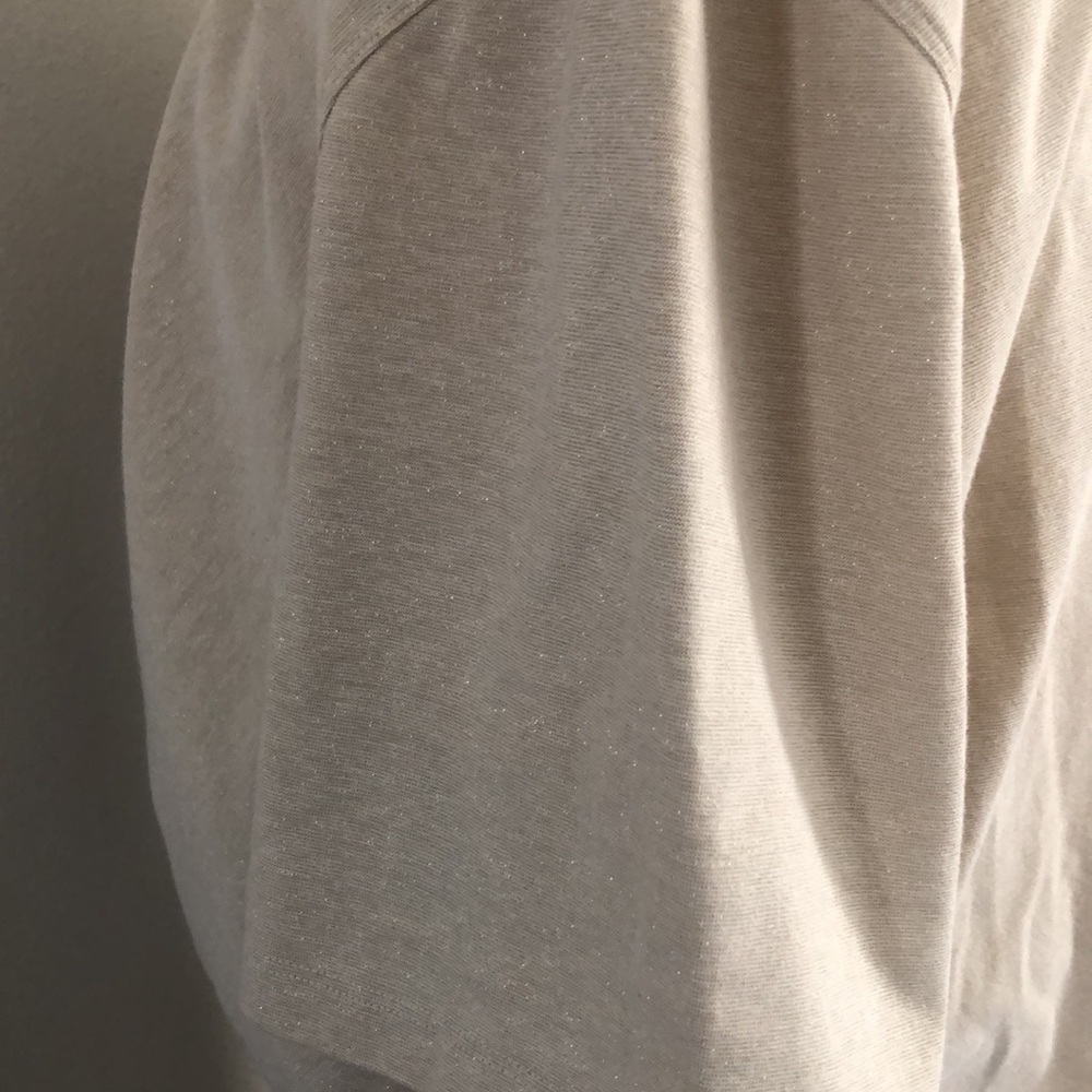Lululemon shirt - Picture 6 of 8